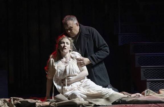 Vancouver Opera’s Verdi’s Rigoletto