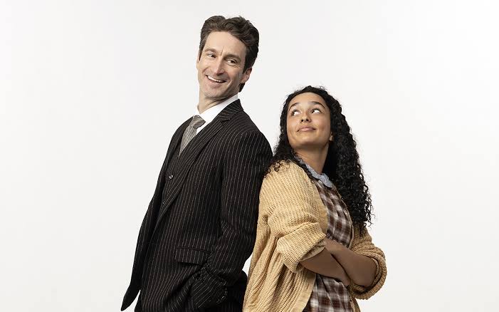 Gateway Theatre’s Annie Delivers Heart, Hope, and Holiday Cheer